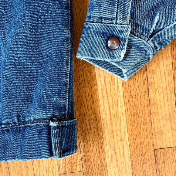 Vintage 90s Sherpa-Lined Denim Trucker Jacket - Picture 8 of 14